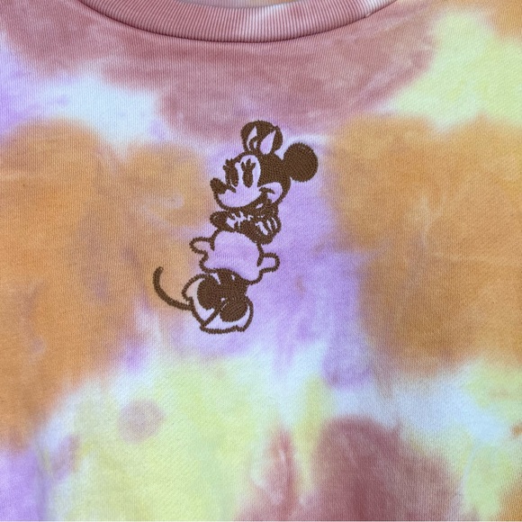 Disney Minnie Mouse Tie Dye Crop Short Sleeve Embroidered Size M - Picture 5 of 11